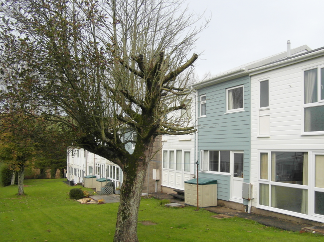 Chalet, Outside Rear